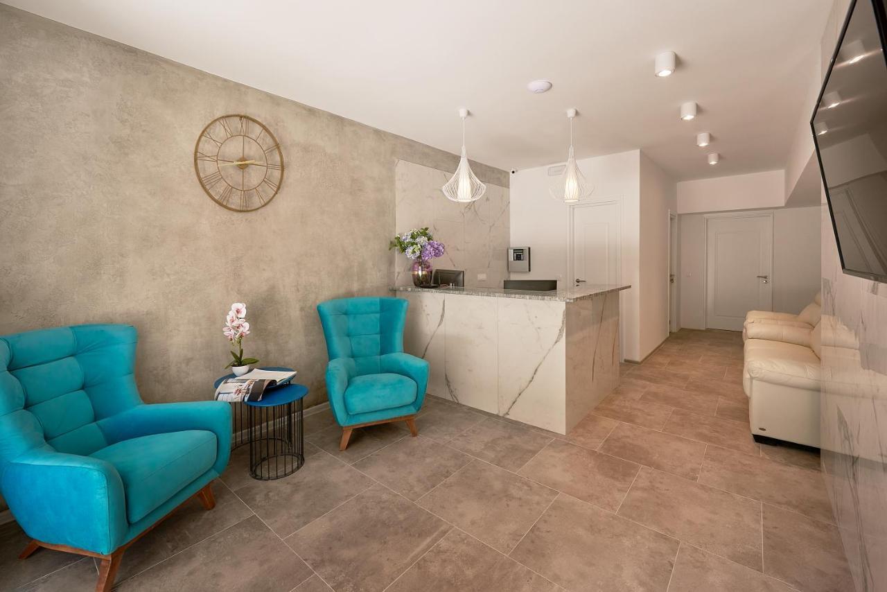 Garni Larimar 4* Budva