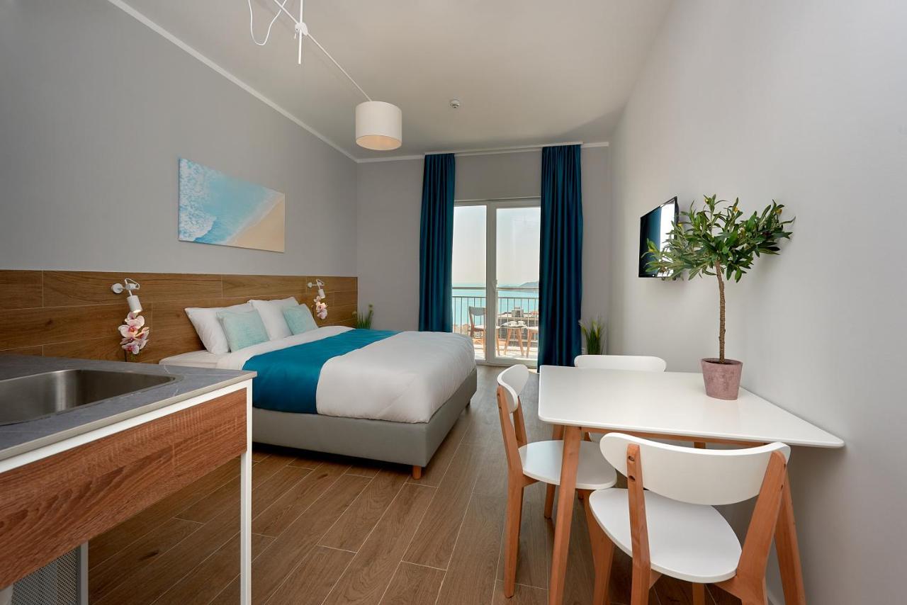 Hotel Garni Larimar 4*