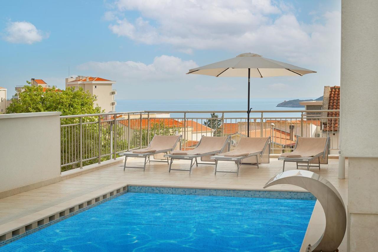 Hotel Garni Larimar Budva