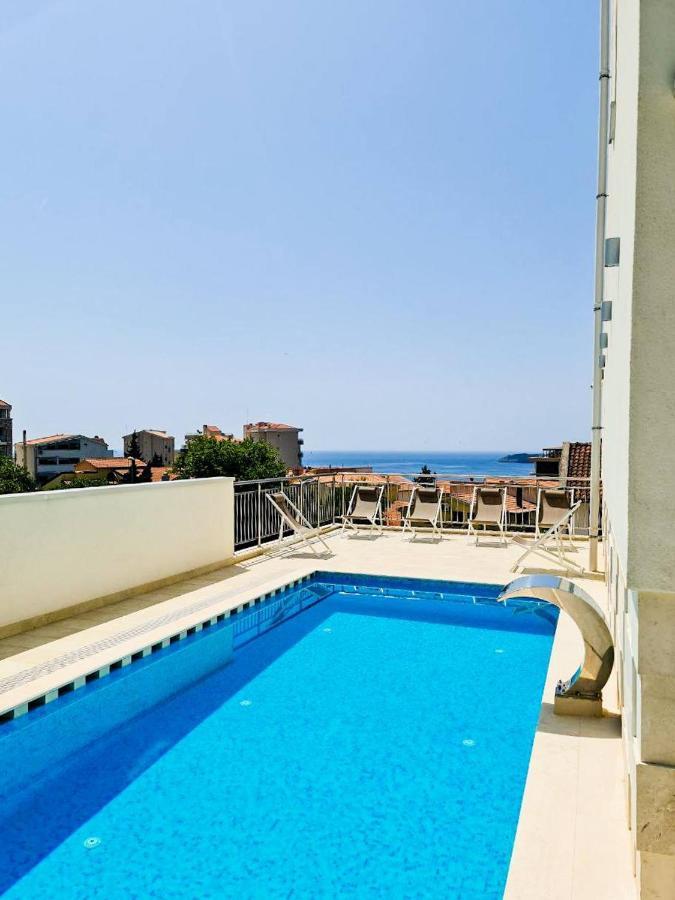Garni Larimar 4* Budva
